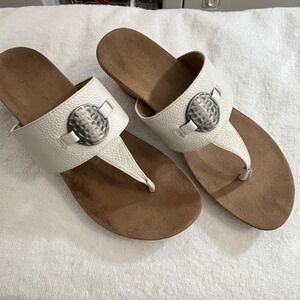 Bjorndal Marcie Sandals Woman's Size 9.5 White Wedge Thongs Leather Coastal Chic